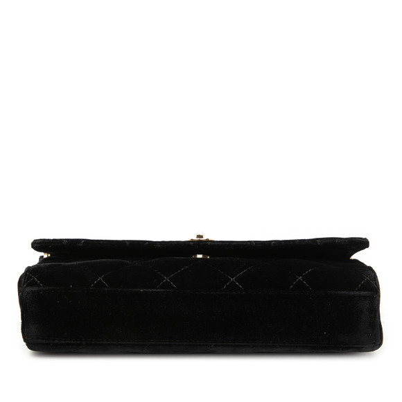 Pre-Loved Chanel CC Quilted Velvet Chain Shoulder Bag - Picture 3 of 7